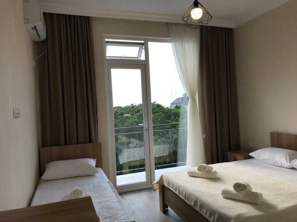 Hotel Charli Gonio المظهر الخارجي الصورة