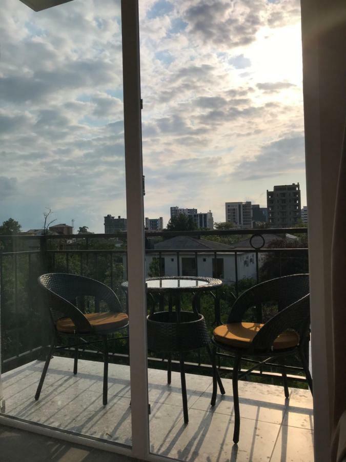 Hotel Charli Gonio المظهر الخارجي الصورة