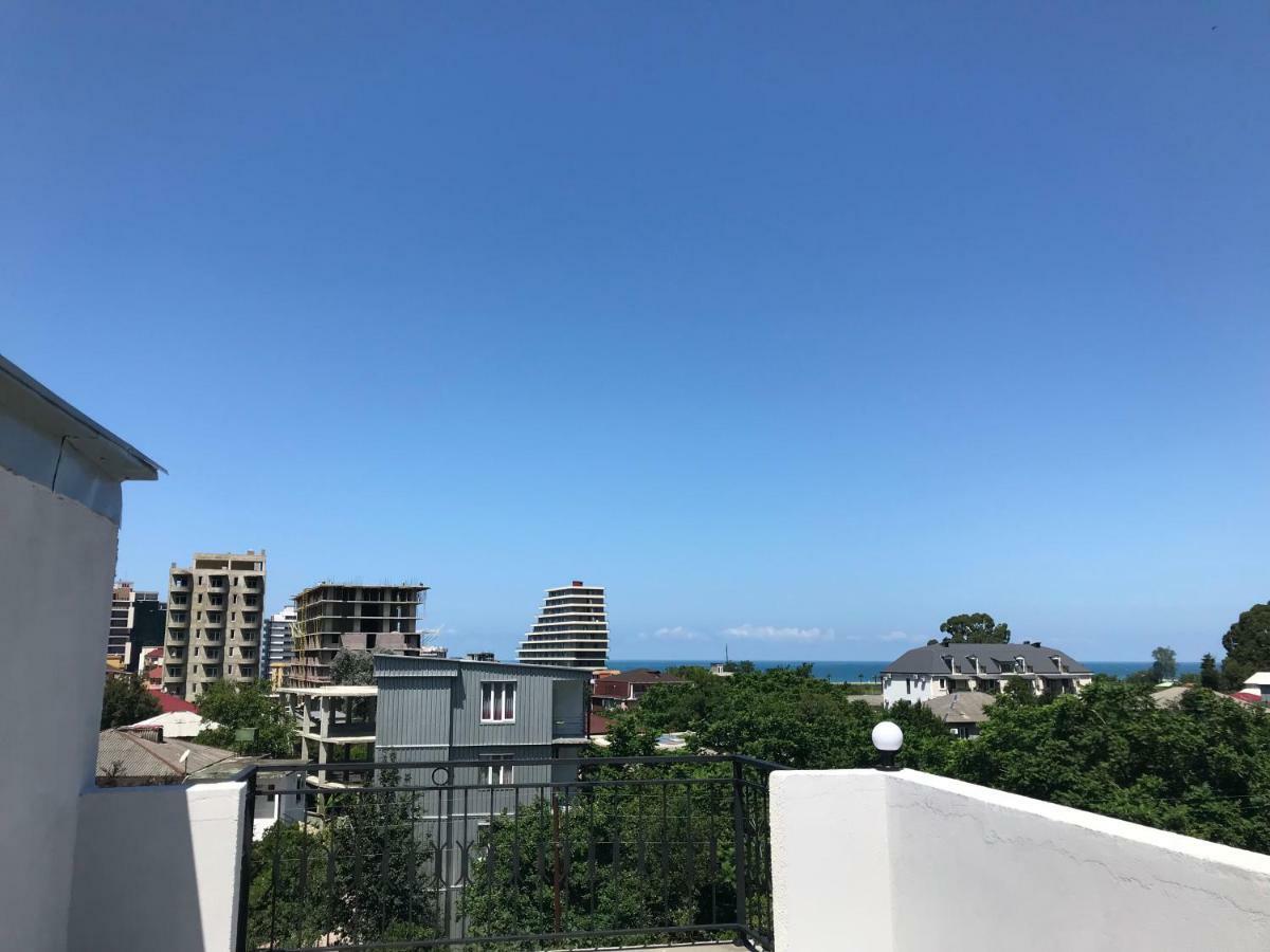 Hotel Charli Gonio المظهر الخارجي الصورة